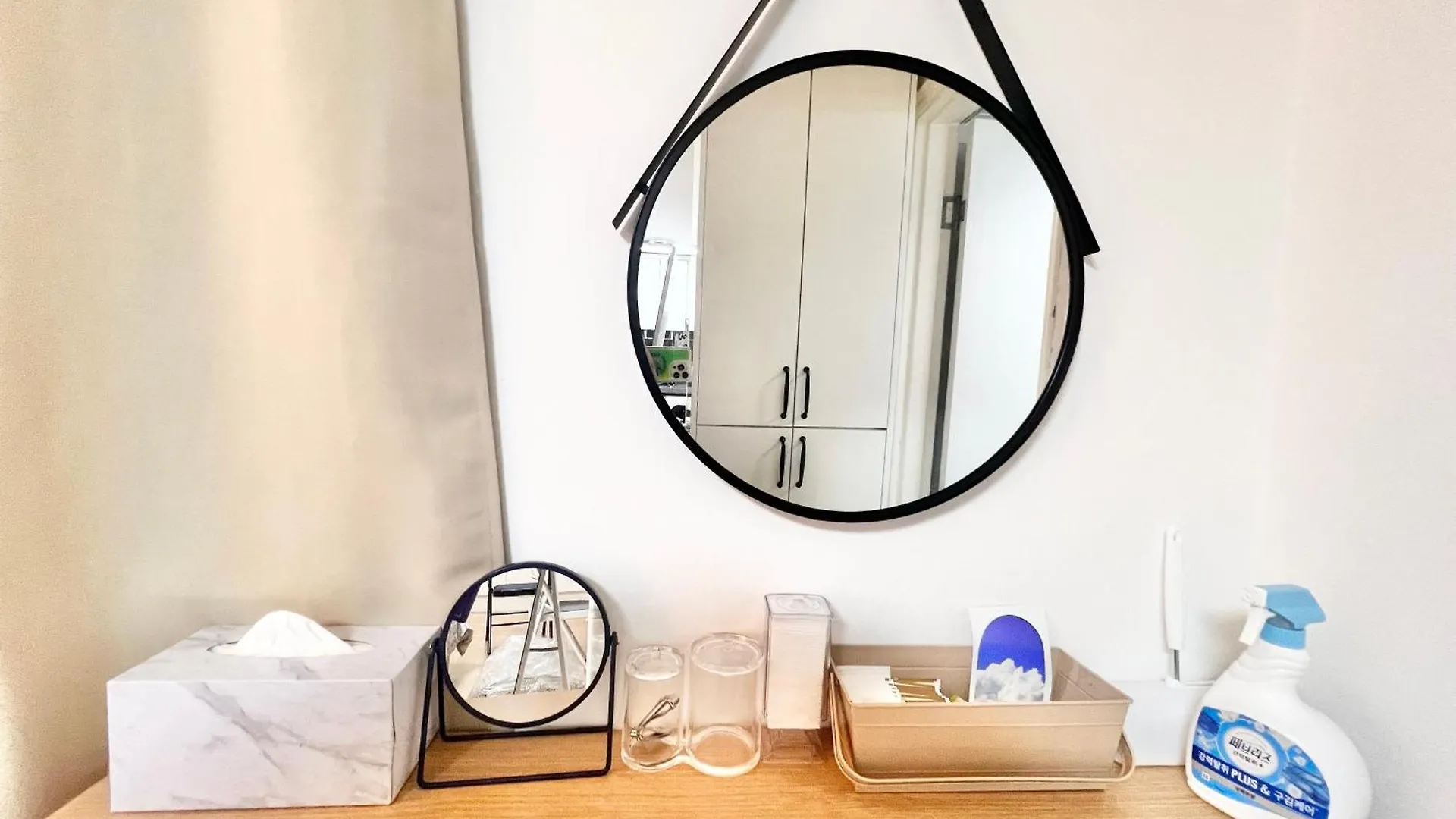 Villa Heistay-30Sec From Hongdae Subwaystop-Elevator Seoul